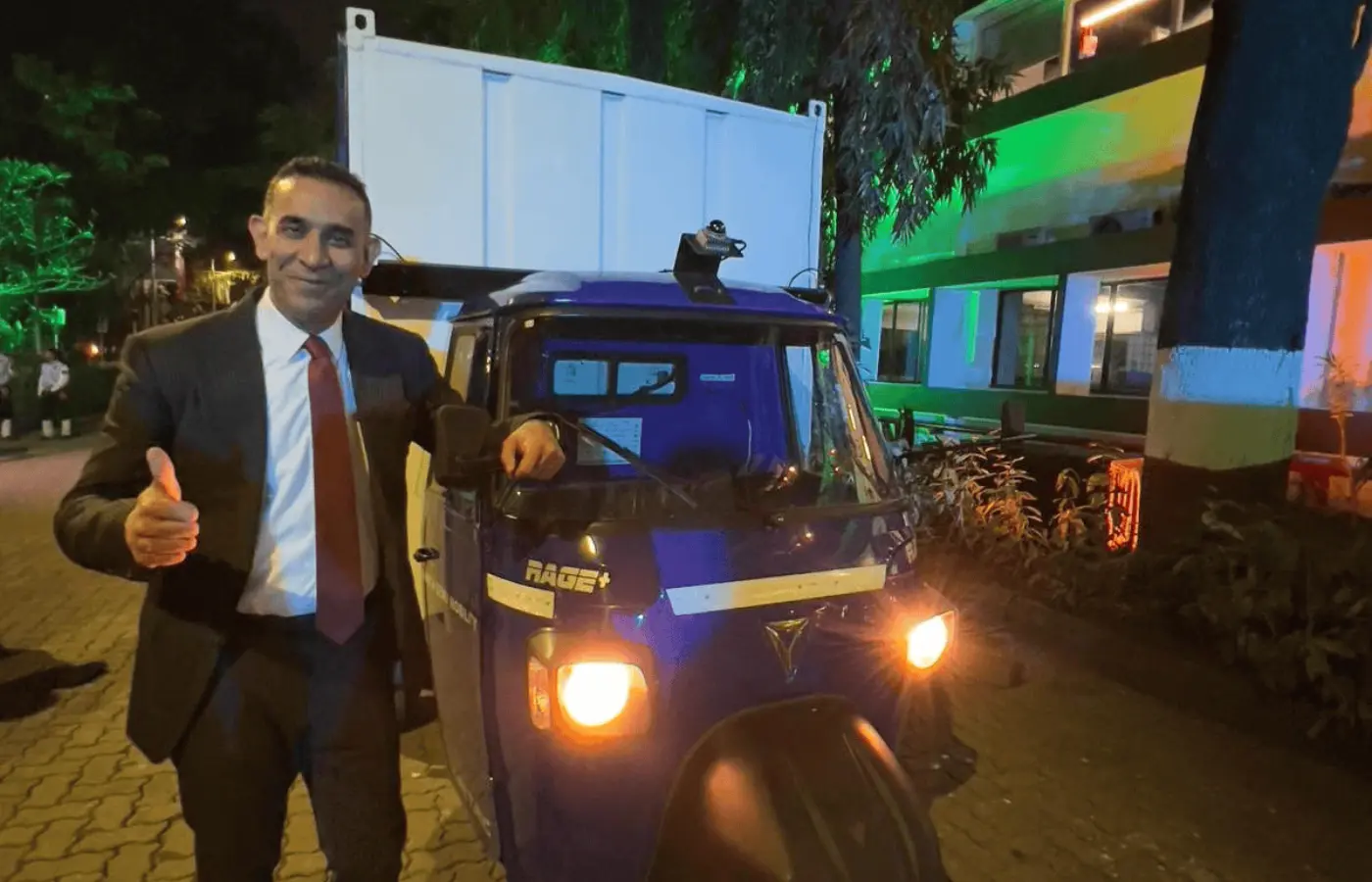 Electric Cargo 3 wheeler